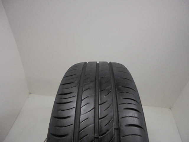 Kumho ES01 reifen