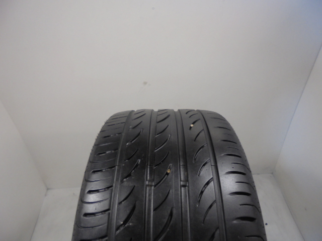 Pirelli Pzero Nero GT reifen