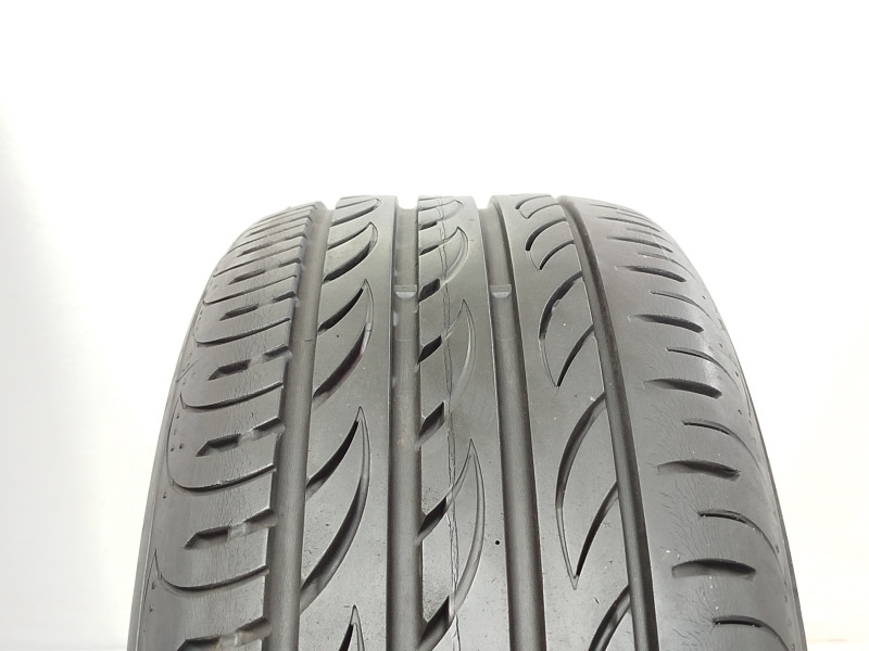 Pirelli Pzero Nero GT reifen